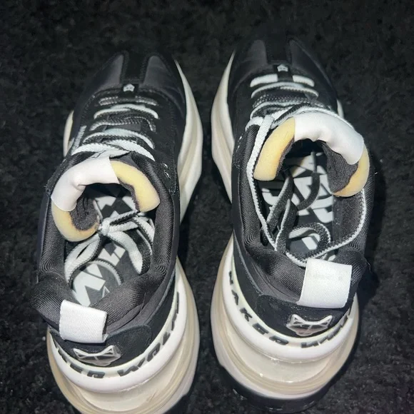 LIKE NEW BLACK NAKED WOLFE PLATFORM SNEAKERS - Picture 6 of 6